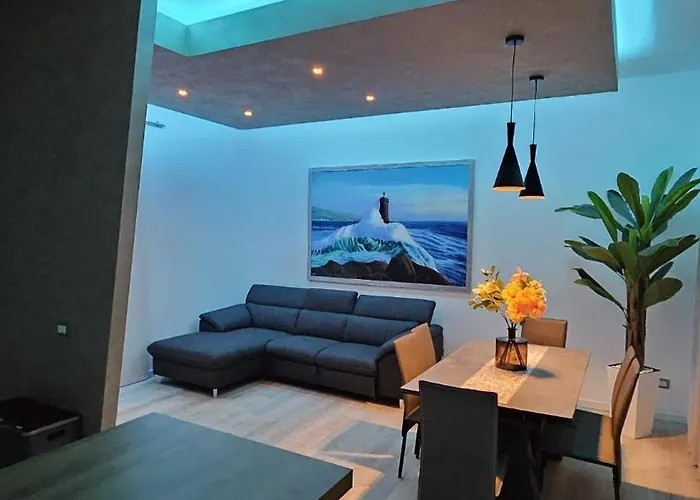 Vanity House